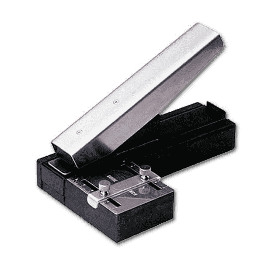 Perforatrice pour Badge et Carte PVC PER-BADGE